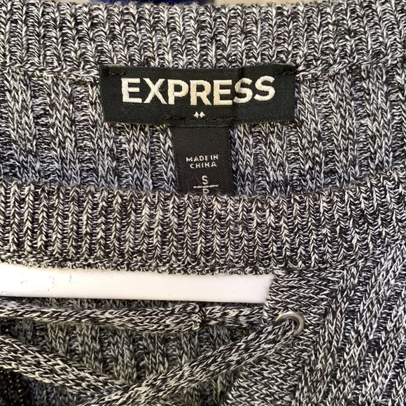 Express rib knit sweater - Picture 2 of 4